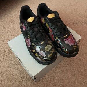 Nike Kids Black Floral Sneakers with Gold Accents